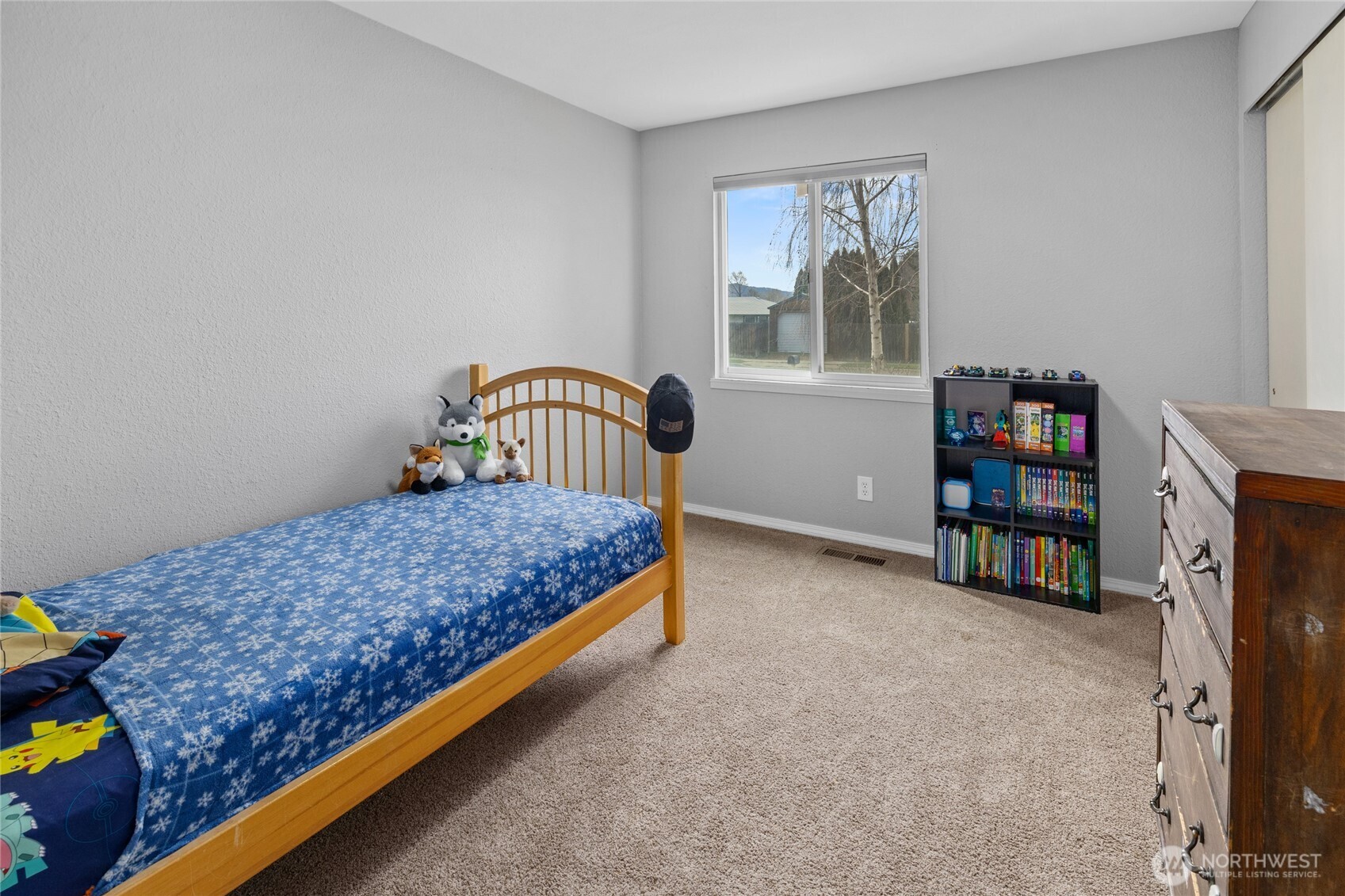 1410 N Cora Street