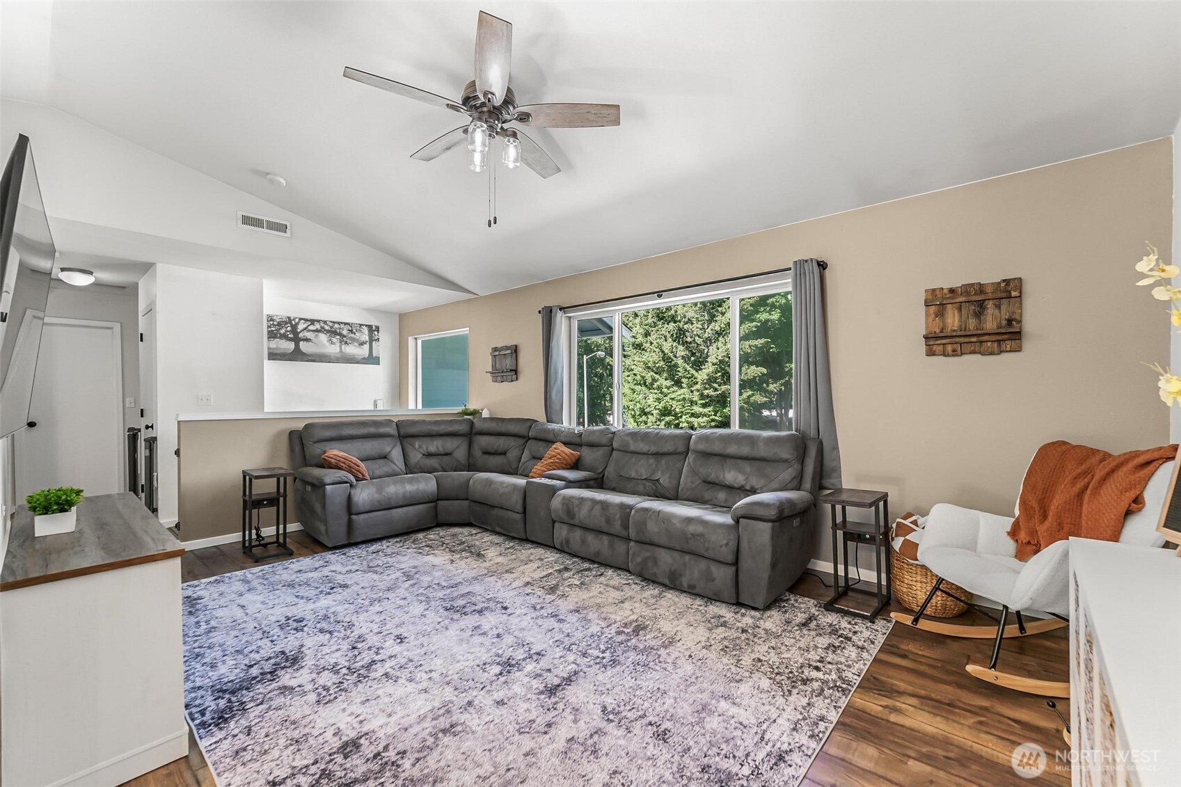 11502 205th Ave E