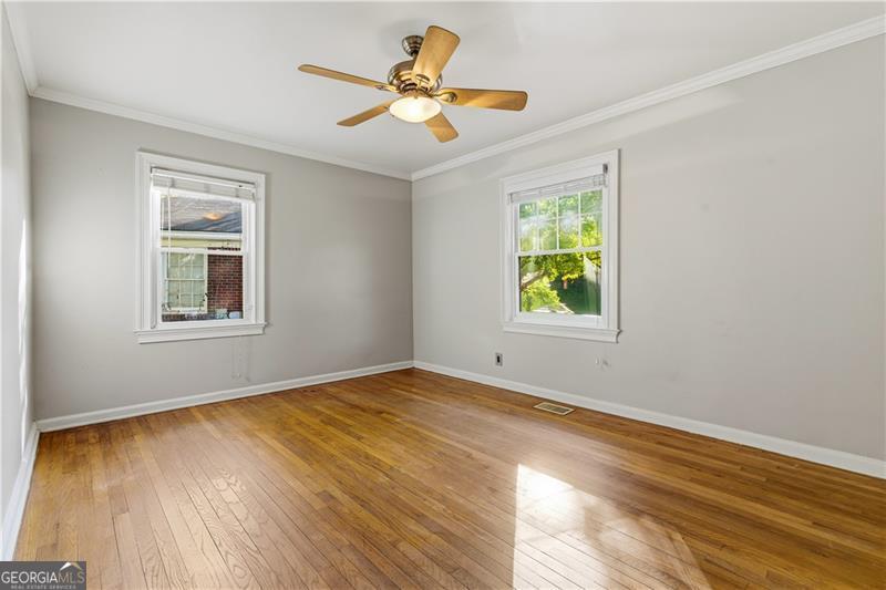 142 Woodbine Circle SE