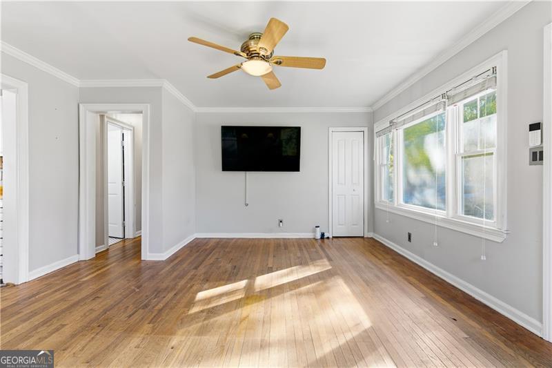 142 Woodbine Circle SE