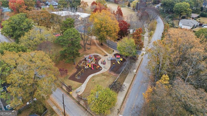 142 Woodbine Circle SE