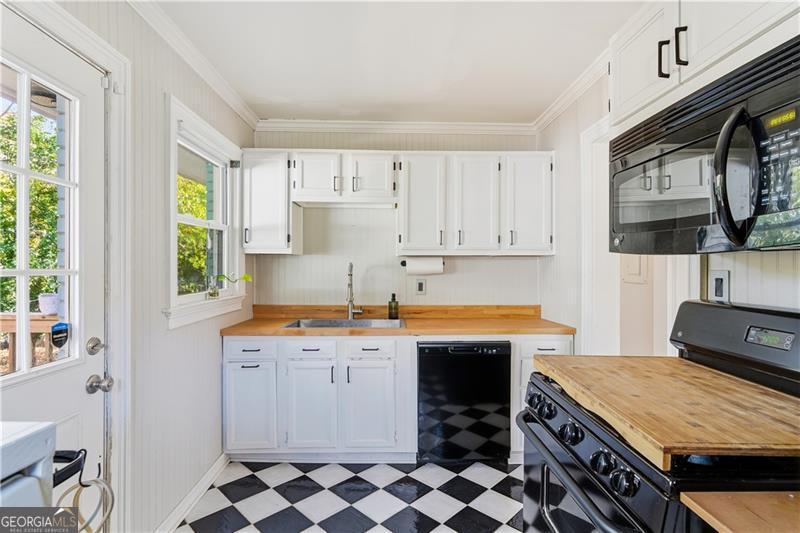 142 Woodbine Circle SE