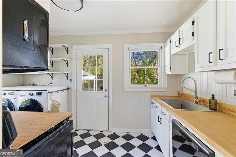 142 Woodbine Circle SE