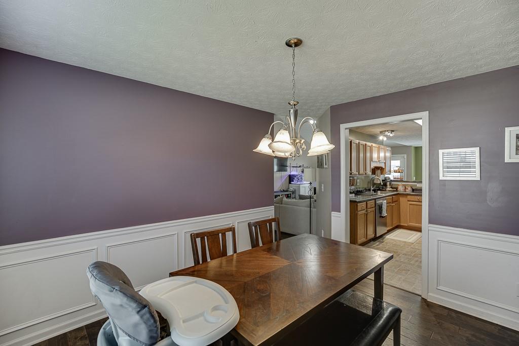 84 Searchlight Court