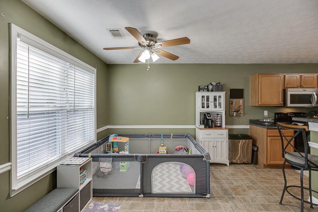 84 Searchlight Court