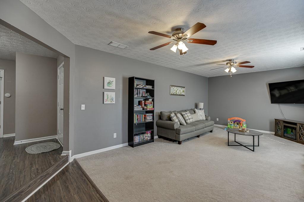 84 Searchlight Court