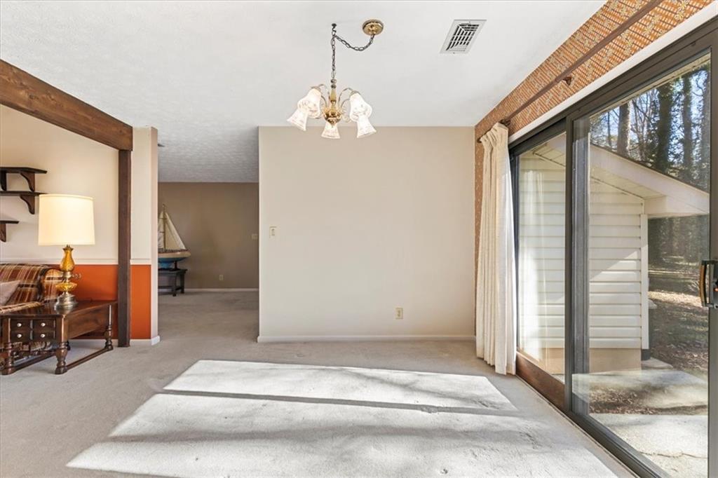 6835 Timbers East Drive