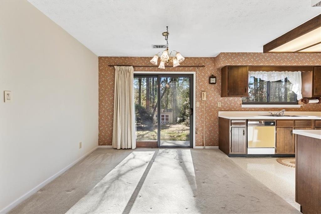 6835 Timbers East Drive