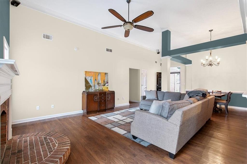 30 Huntington Street