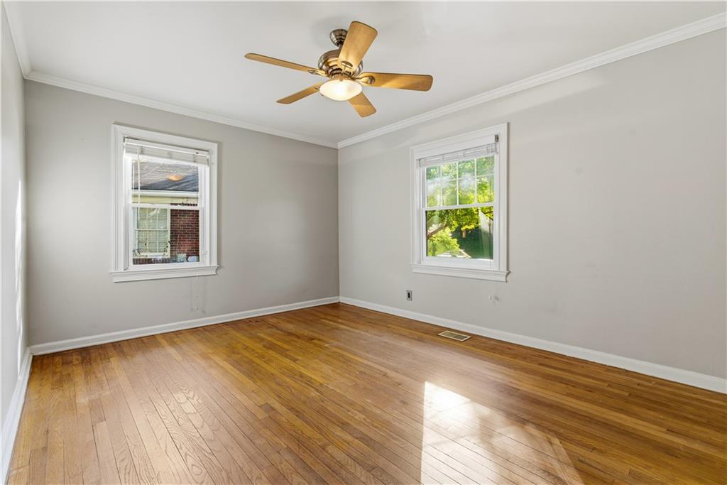 142 Woodbine Circle SE