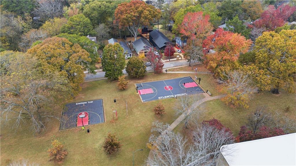 142 Woodbine Circle SE