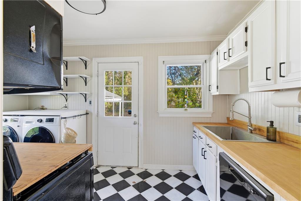 142 Woodbine Circle SE