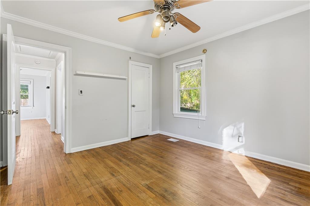 142 Woodbine Circle SE