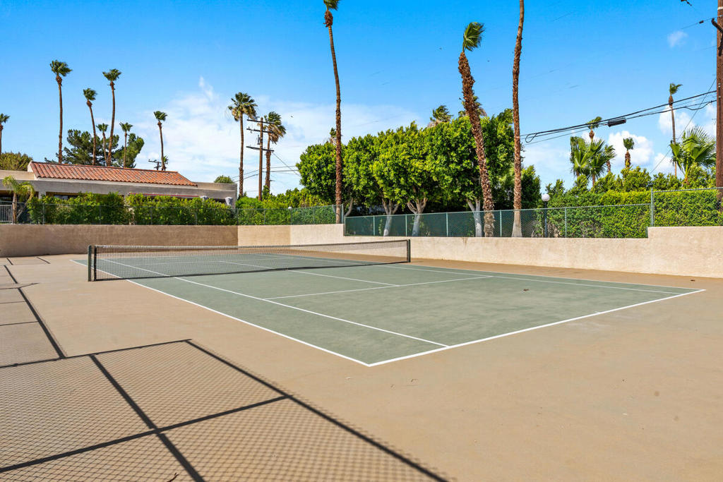 200 E Racquet Club Road 69