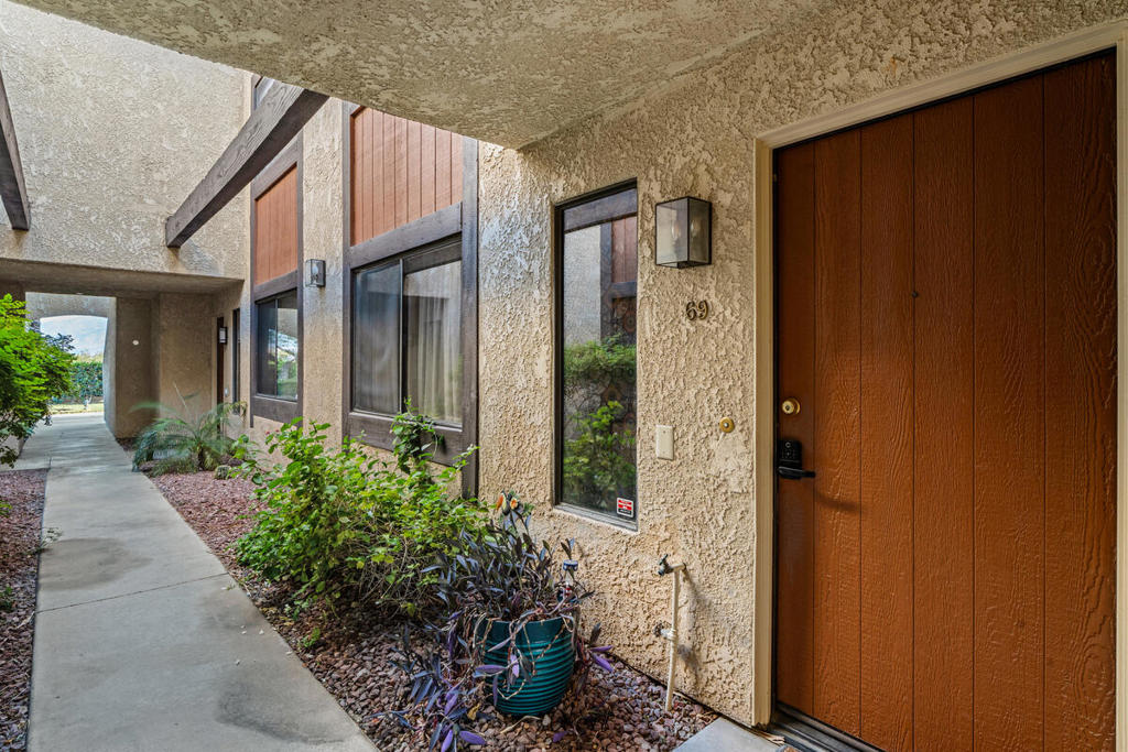 200 E Racquet Club Road 69