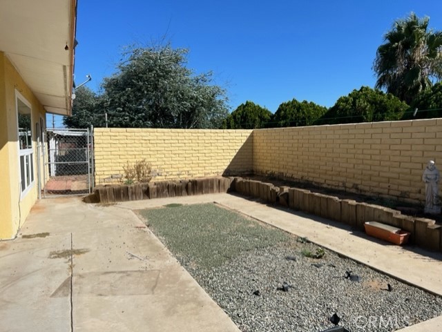 25885 Roanoke Road