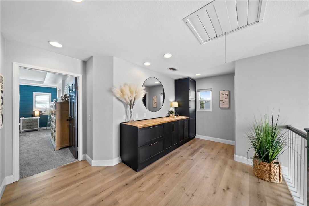 37020 Ascella Lane