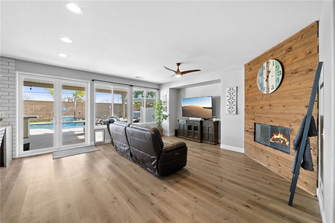 37020 Ascella Lane