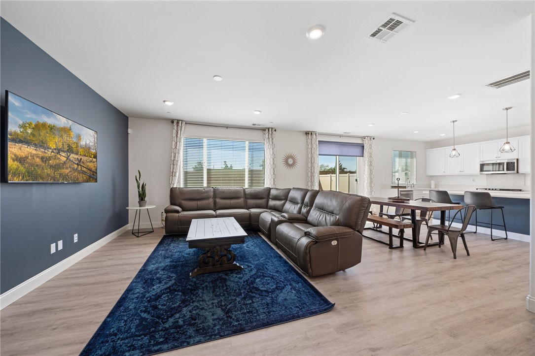 36339 Basalt Lane