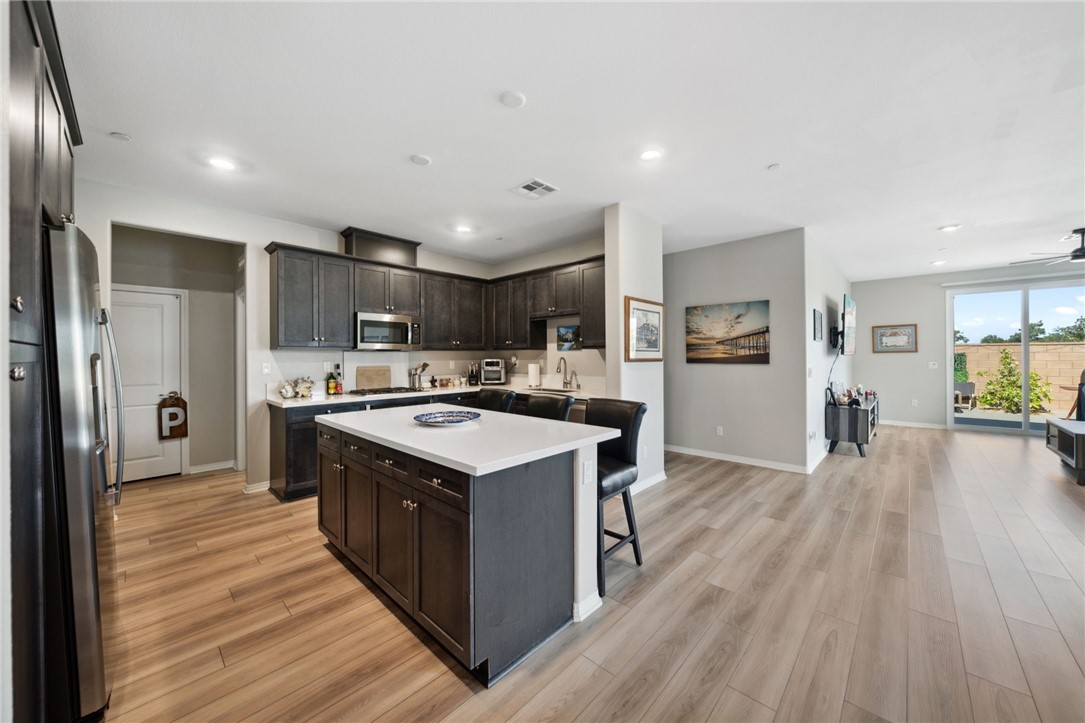 36401 Flint Drive