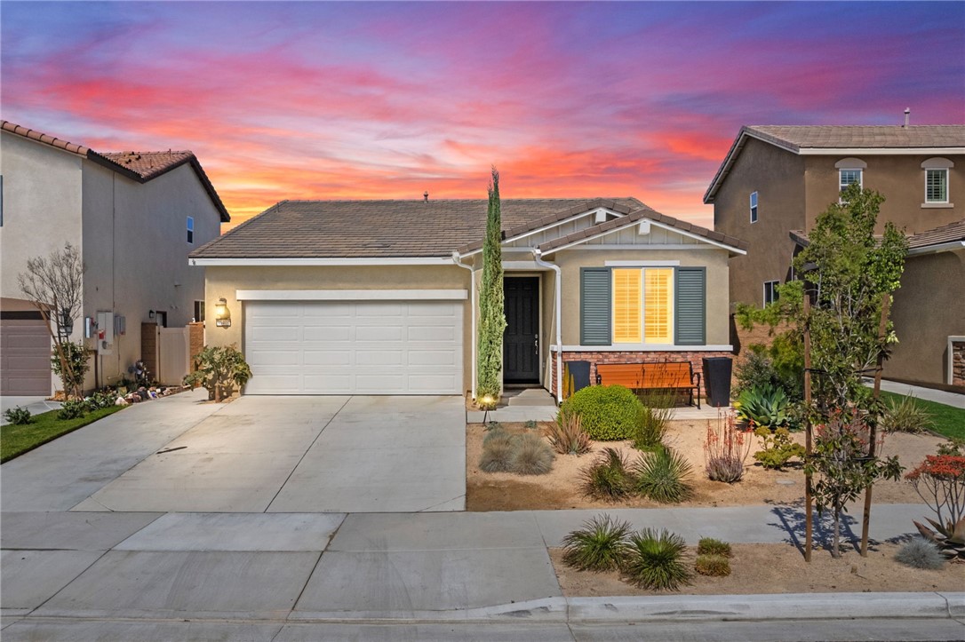 36401 Flint Drive