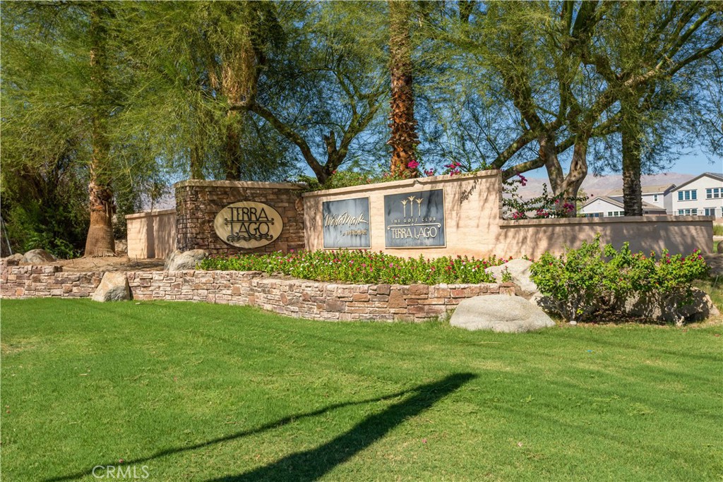 42417 Lamporo Way