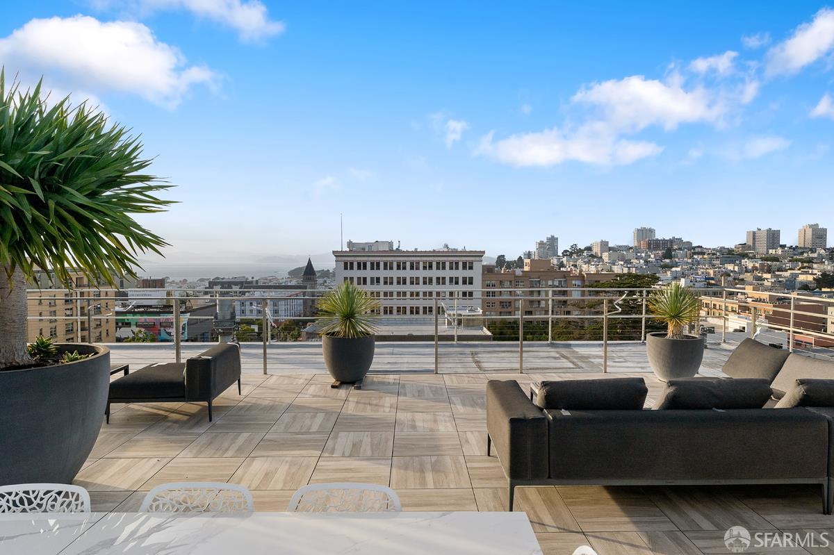 1789 Washington Street # 702