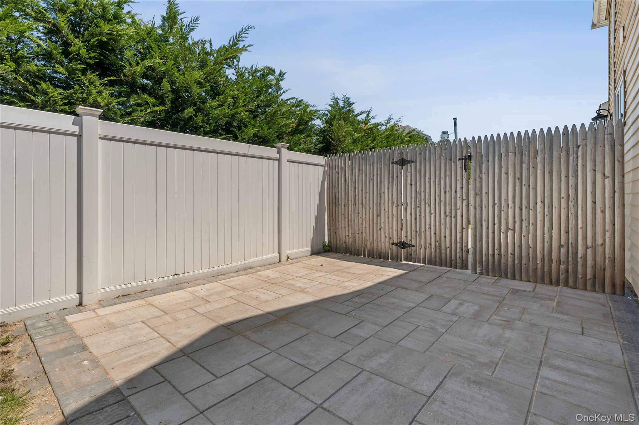 11 Park Avenue Unit: 1A