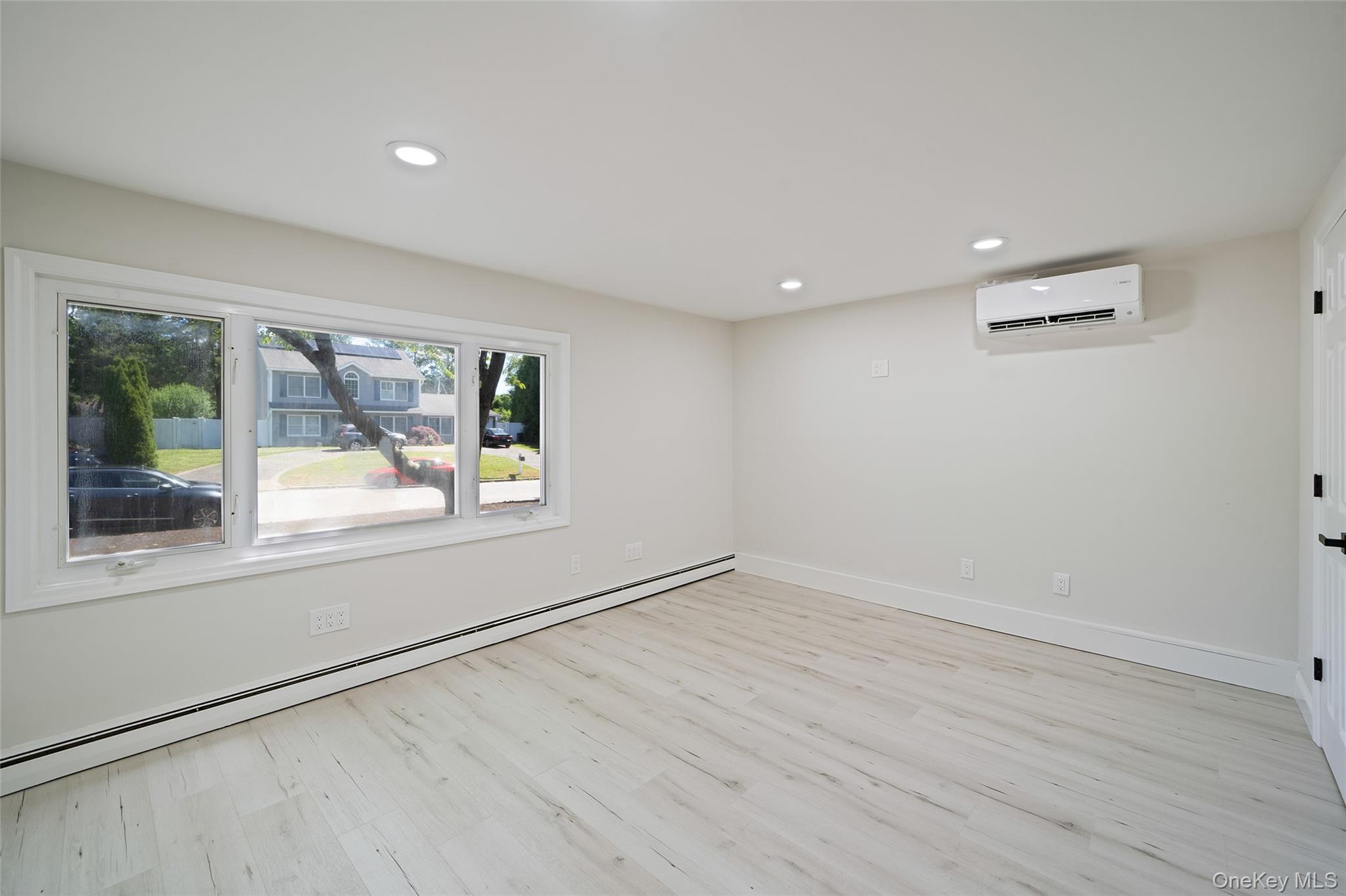 29 Pitchpine Place