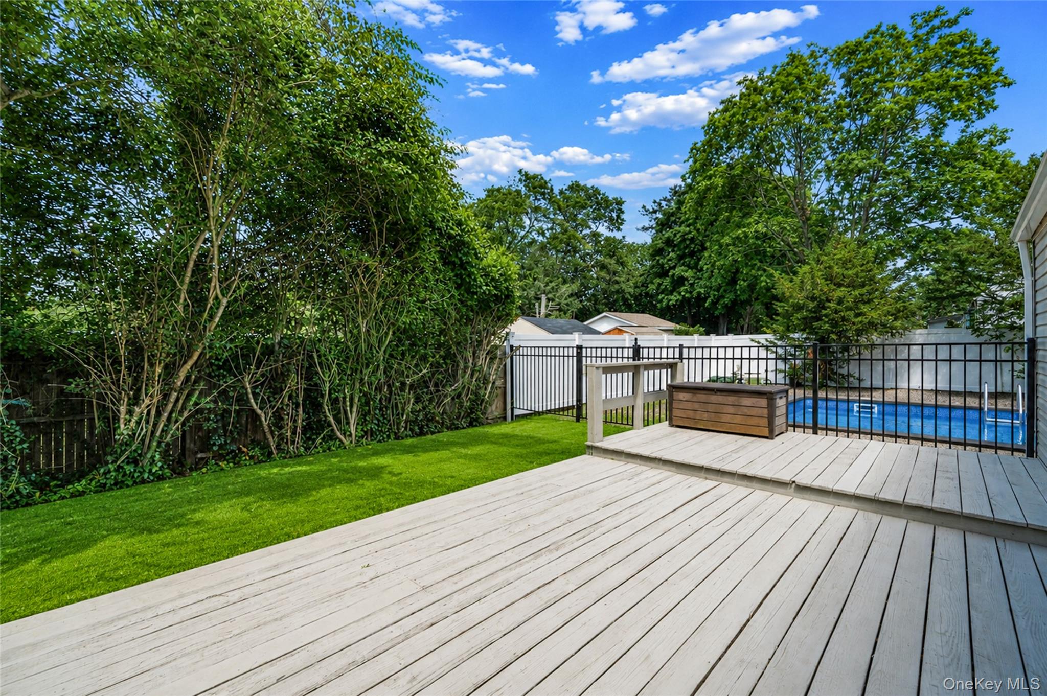 29 Pitchpine Place