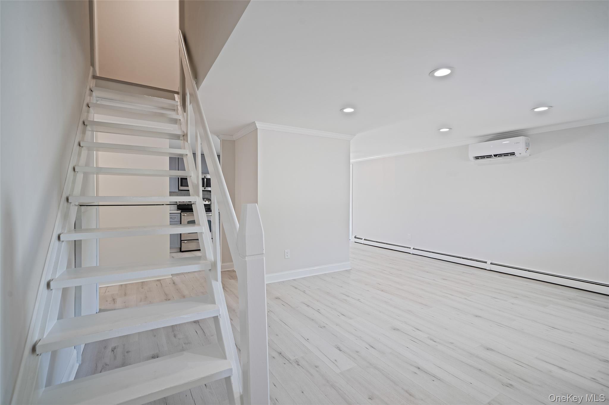 29 Pitchpine Place