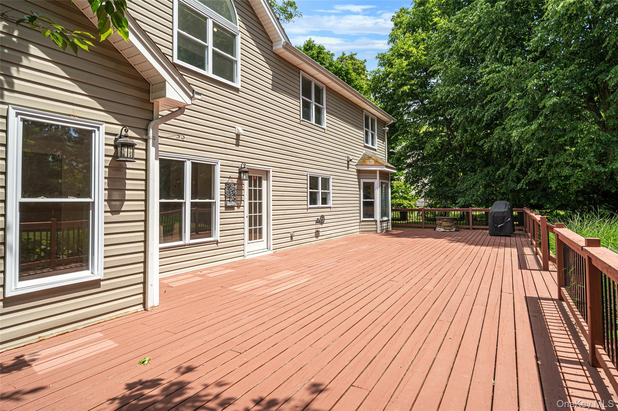 17 Esplanade Drive