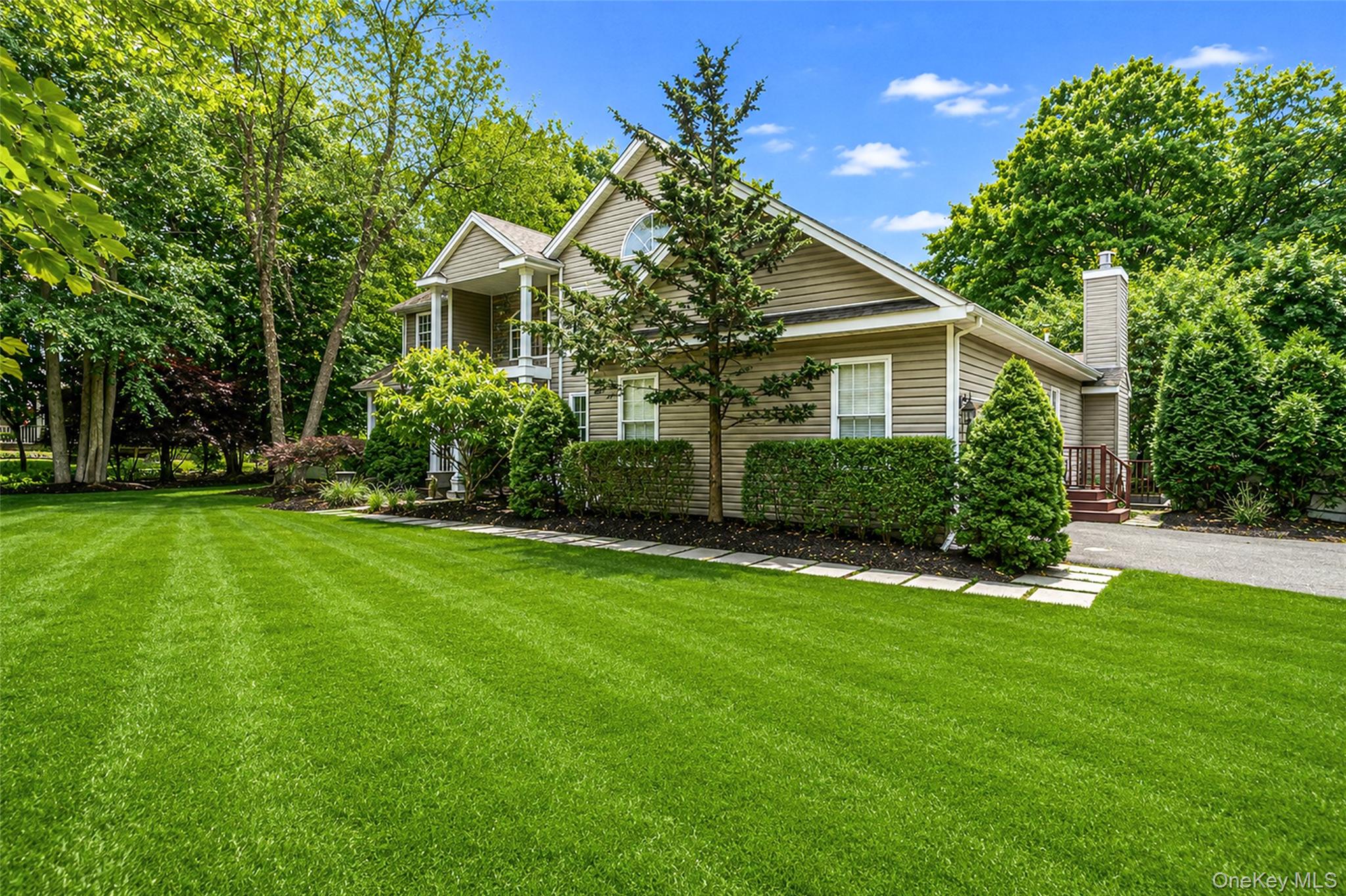 17 Esplanade Drive