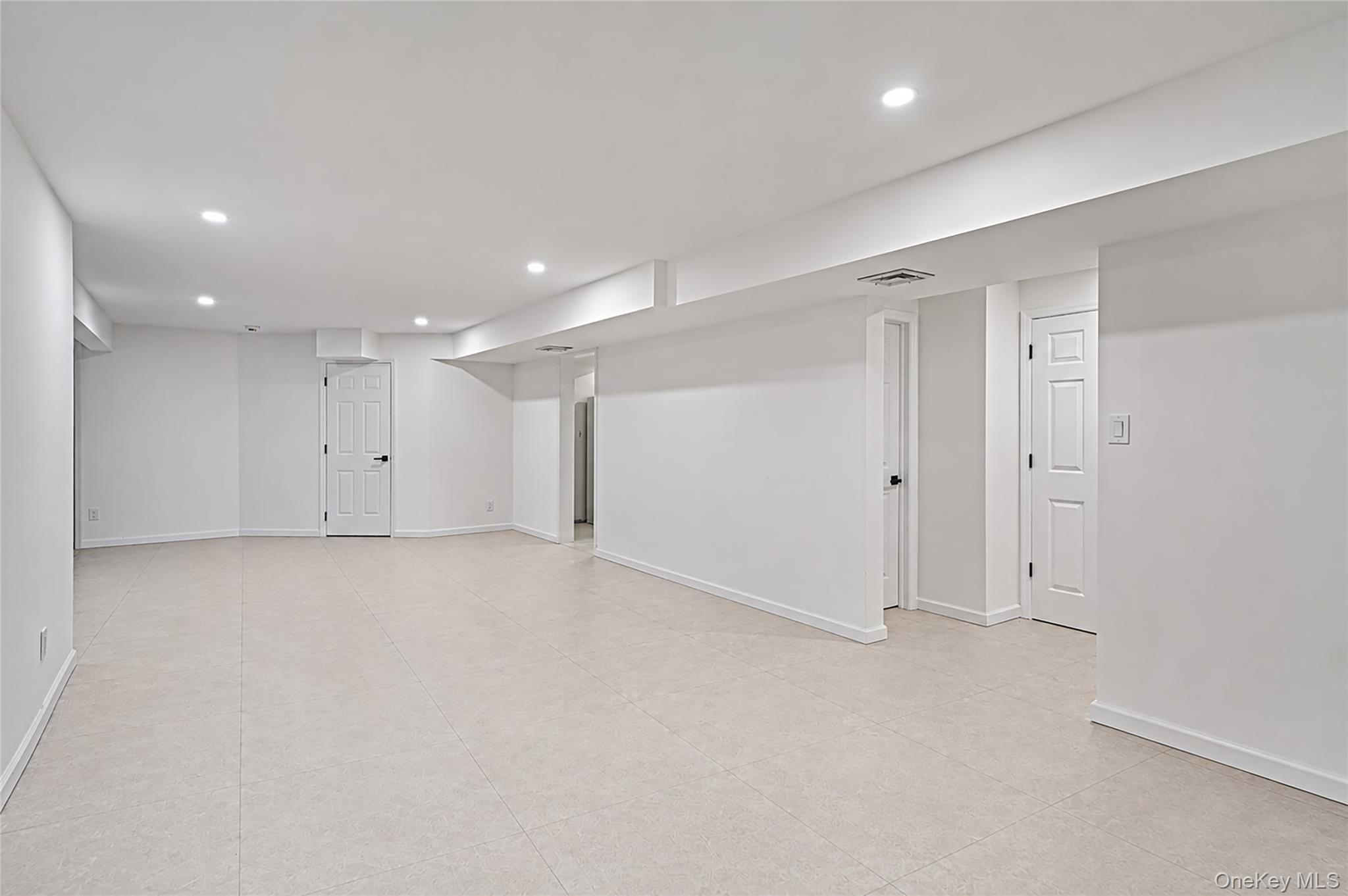 17 Esplanade Drive