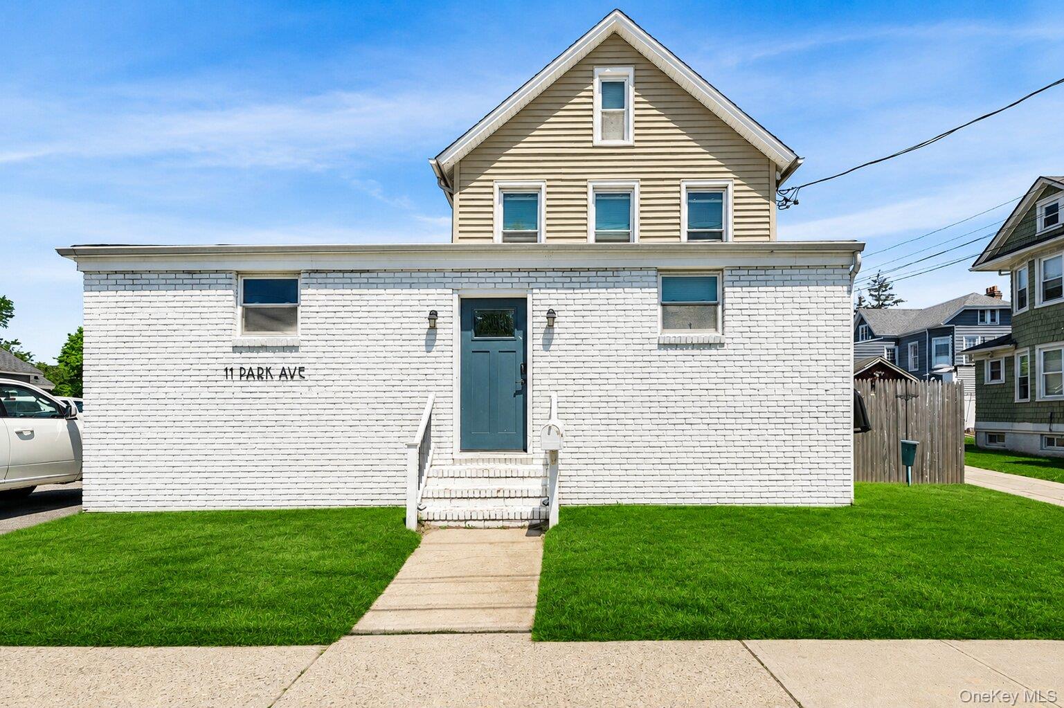 11 Park Avenue Unit: 2A