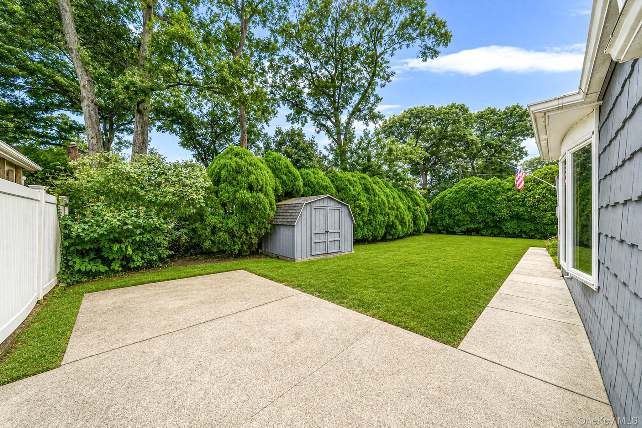92 Parkhill Avenue