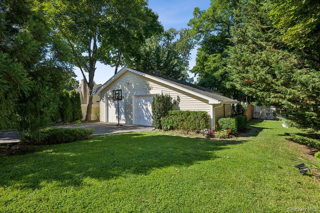 68 Lincoln Avenue