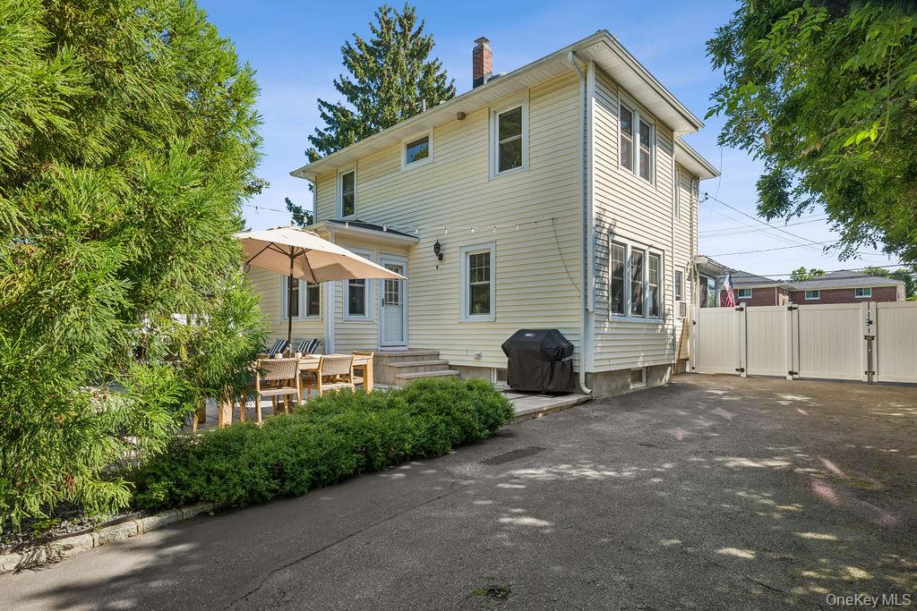 68 Lincoln Avenue