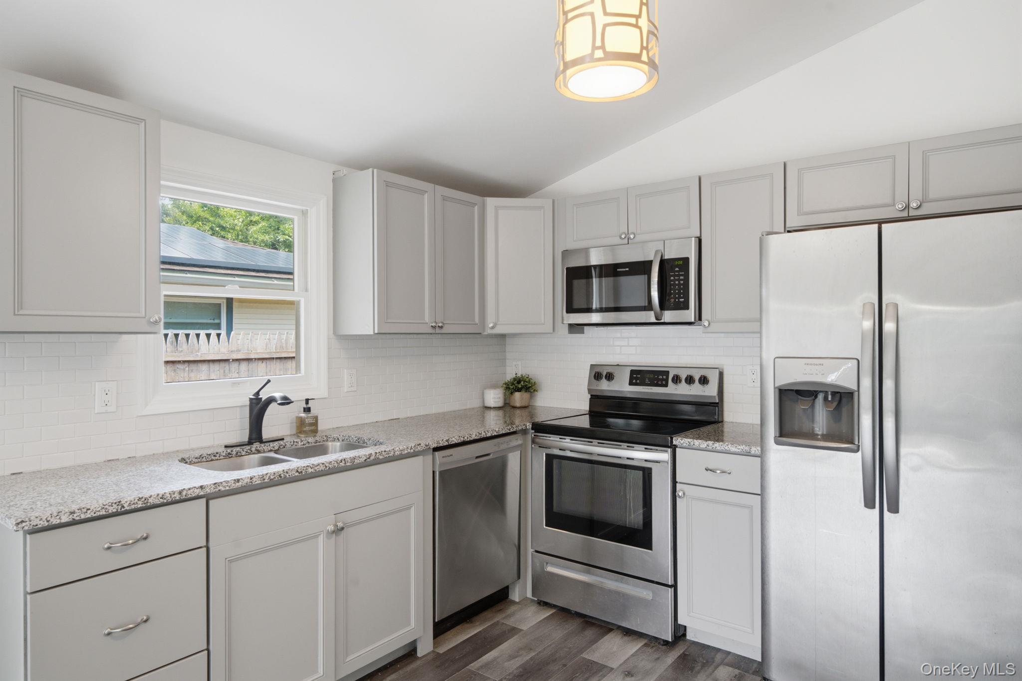 28 Ashwood Drive