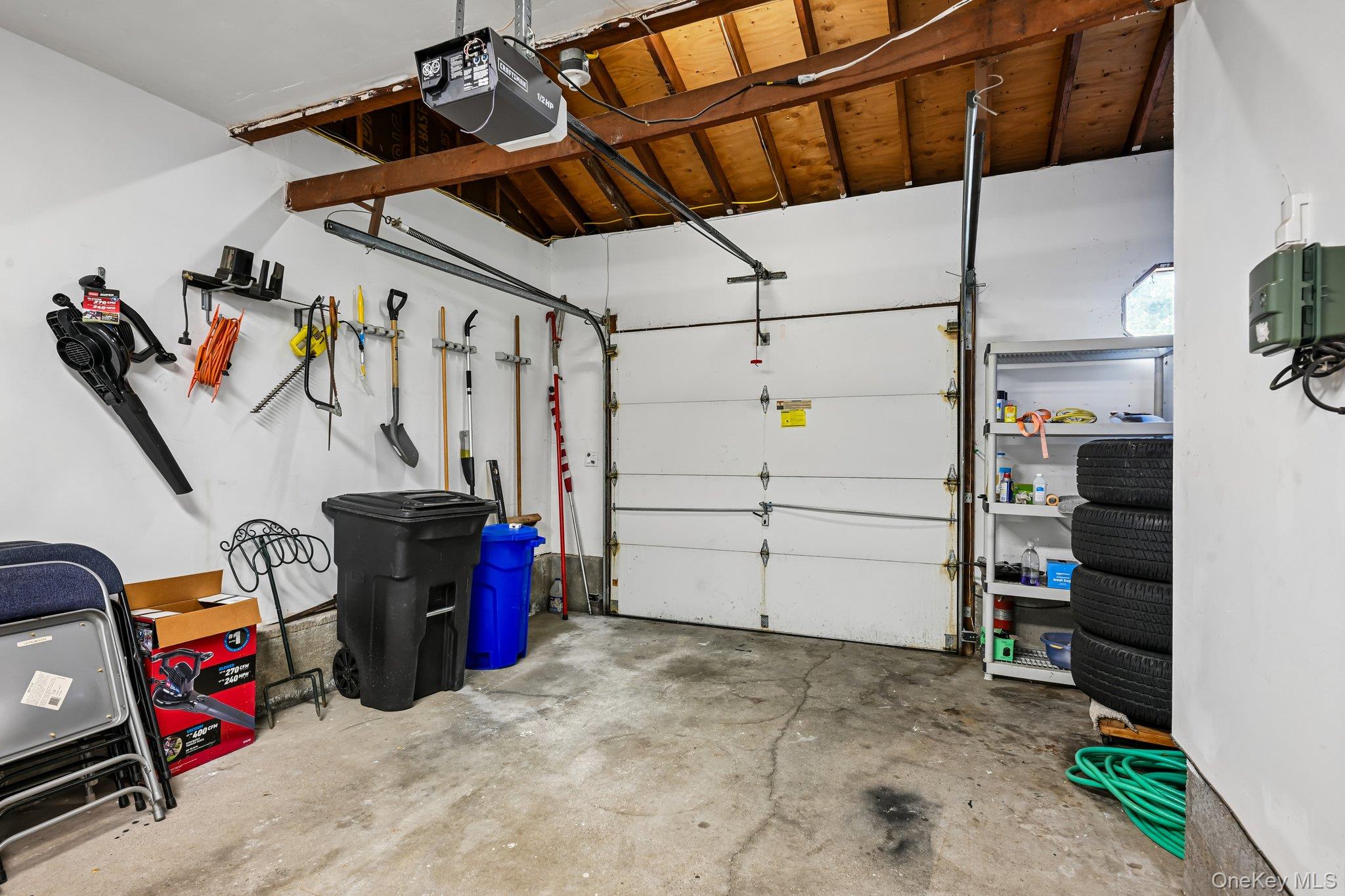 26 Falcon Drive