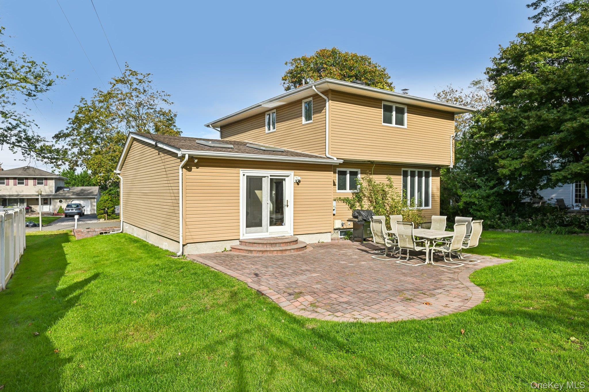 26 Falcon Drive