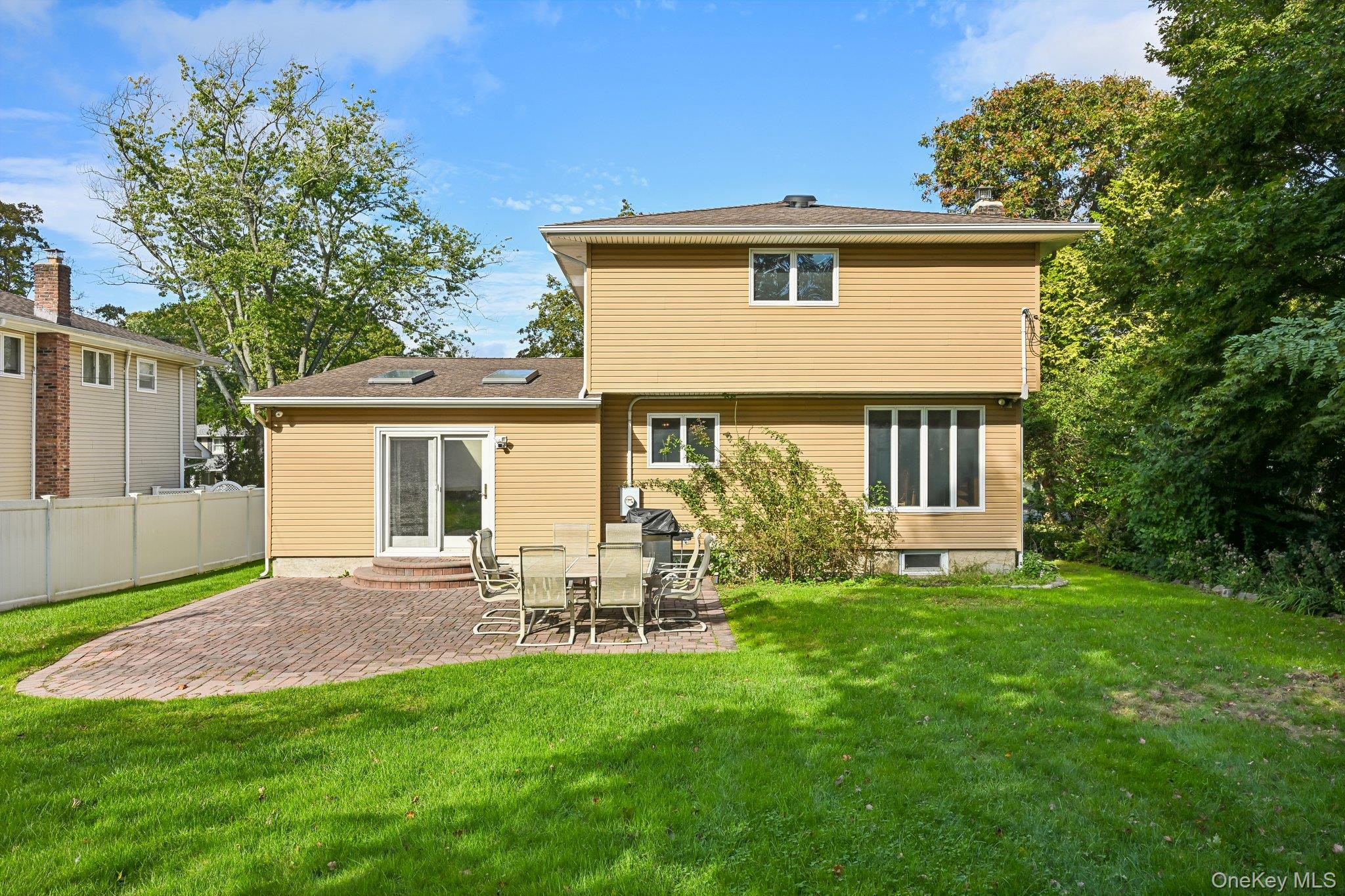 26 Falcon Drive