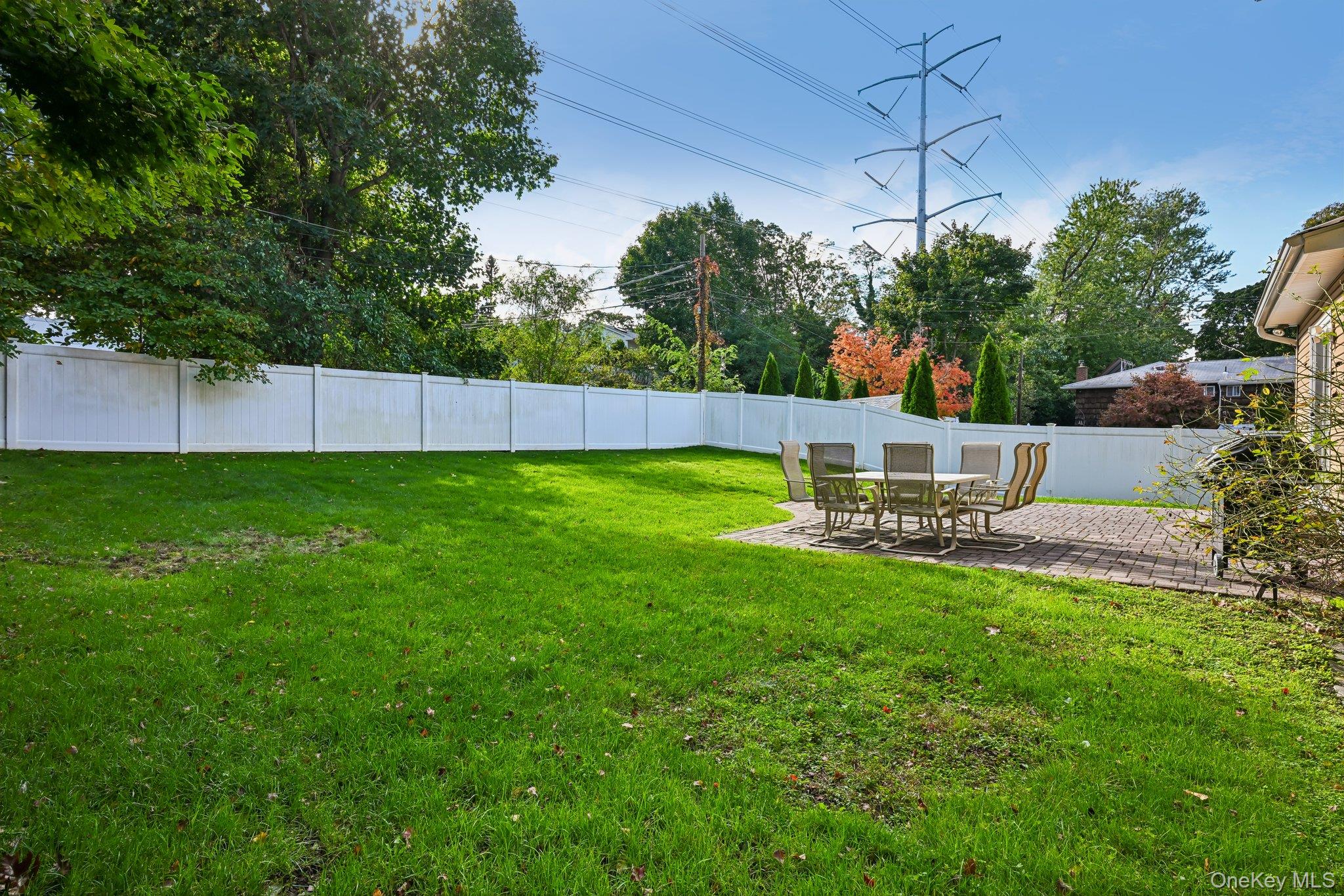 26 Falcon Drive