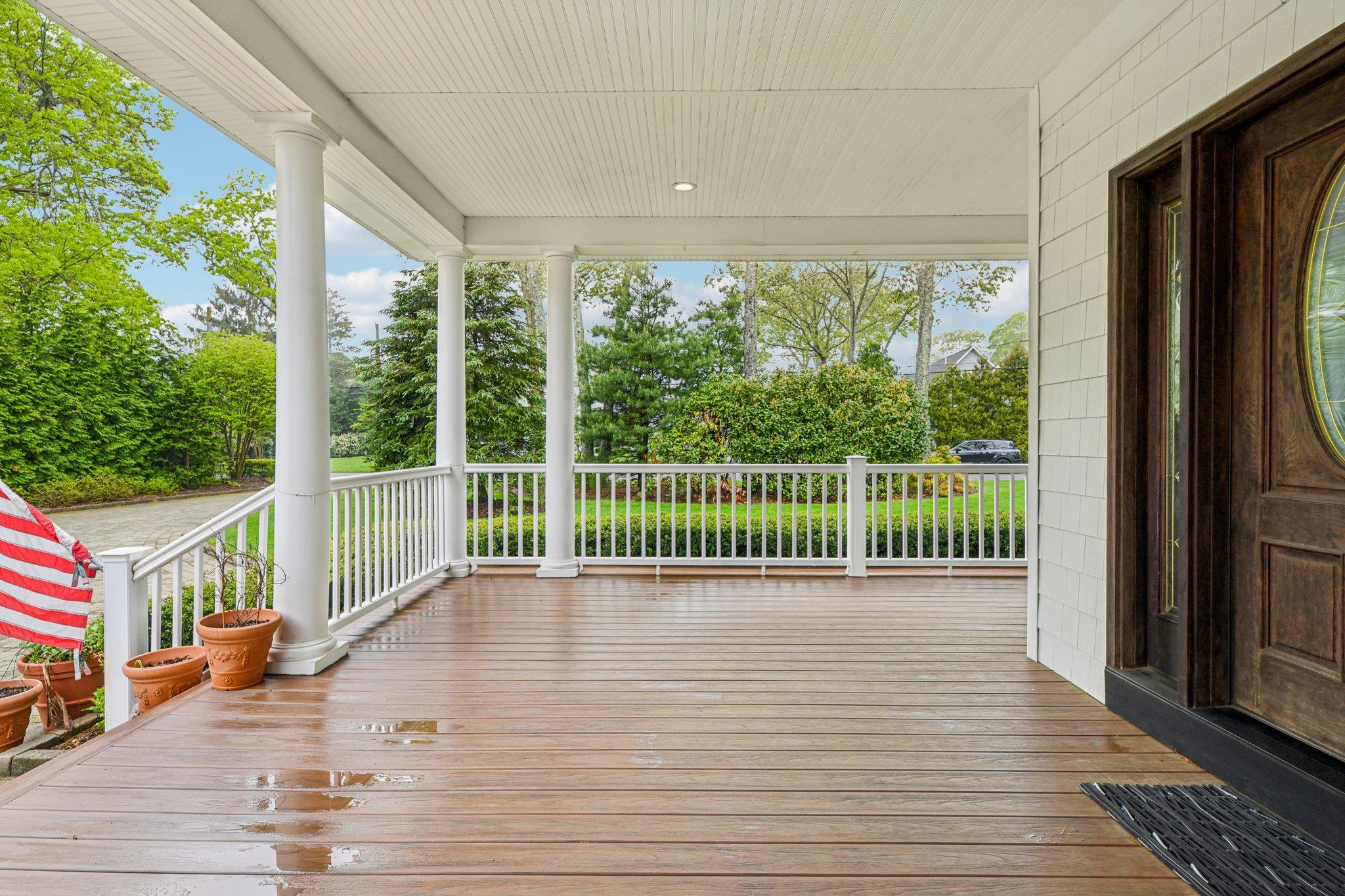 98 Beach Road