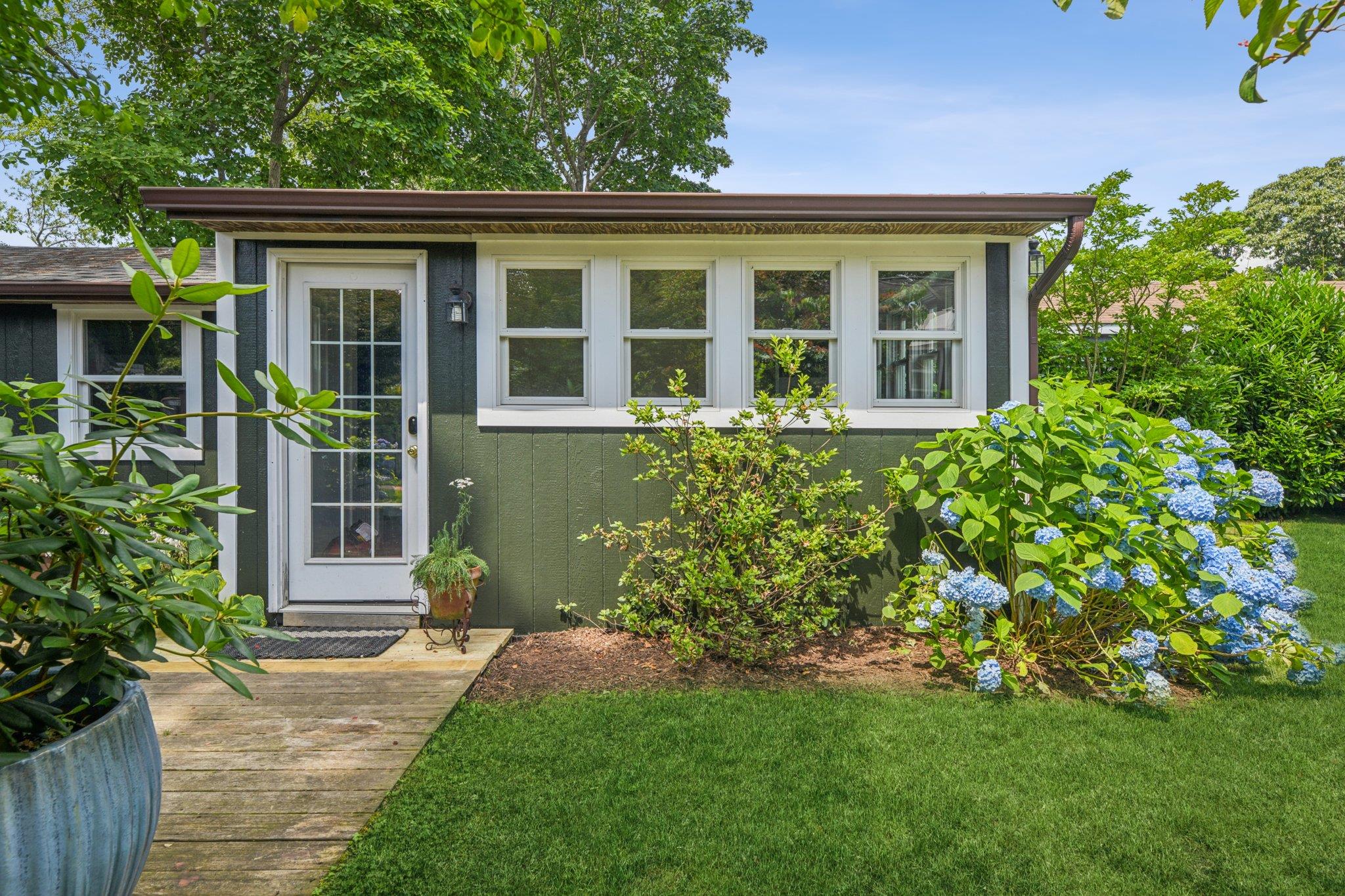 70 Edgar Avenue