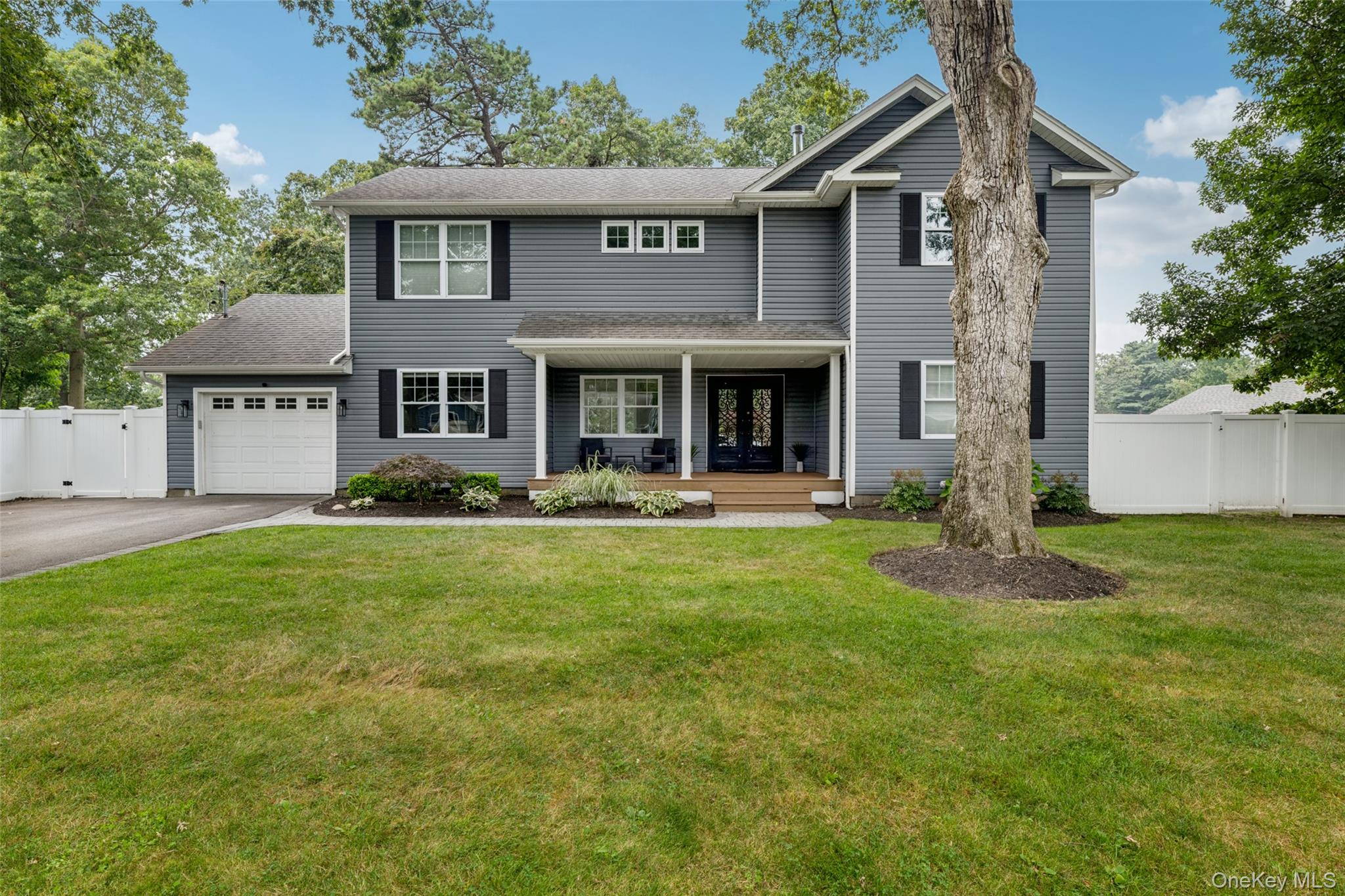 8 Audubon Street
