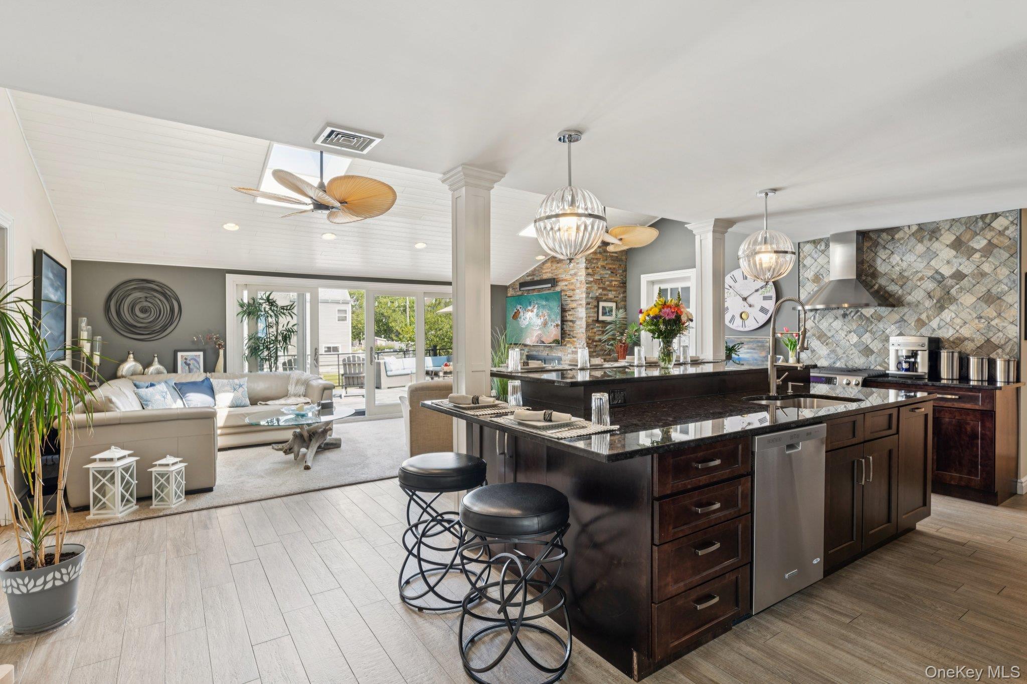 650 S 9th Street