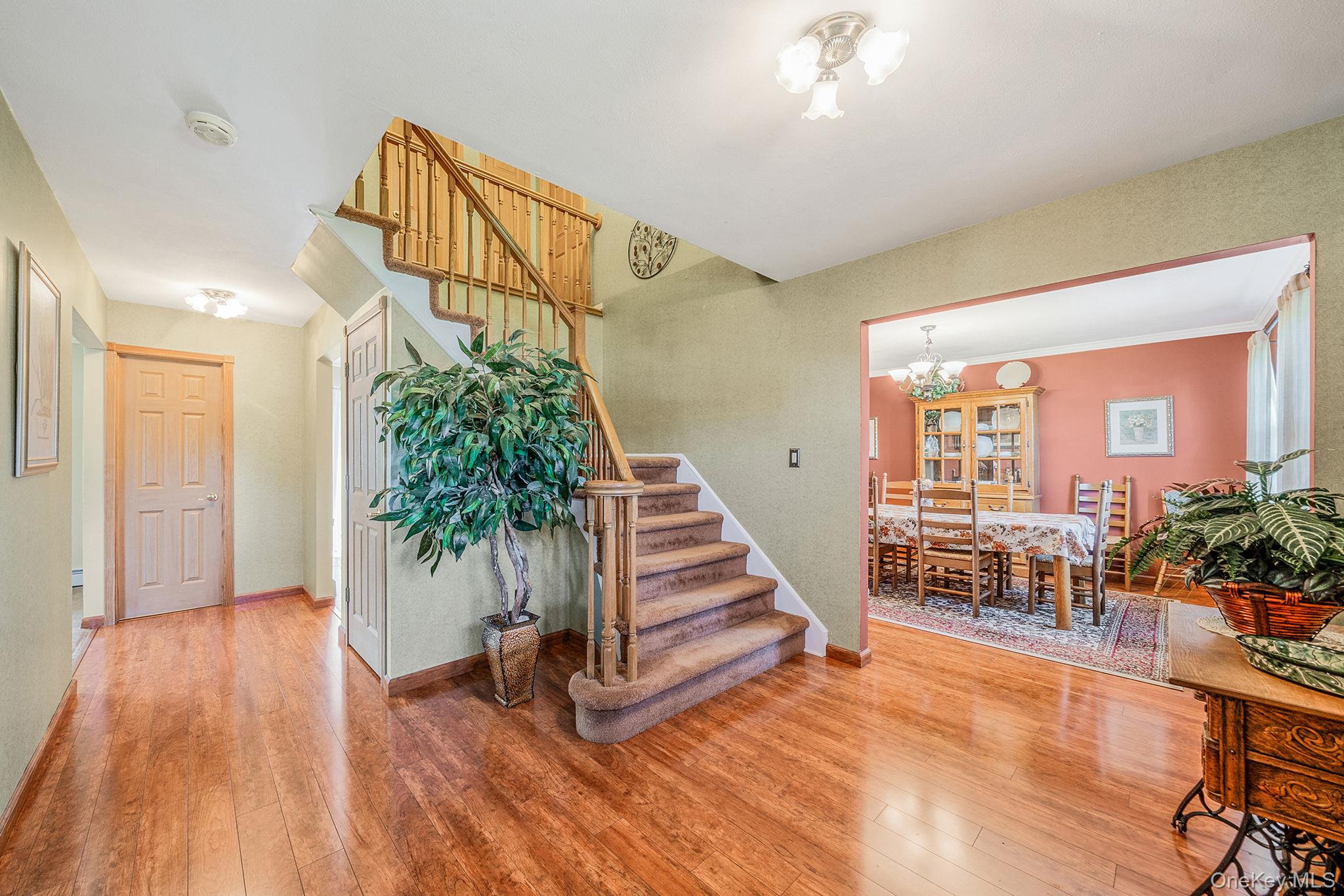 6 Azurean Court