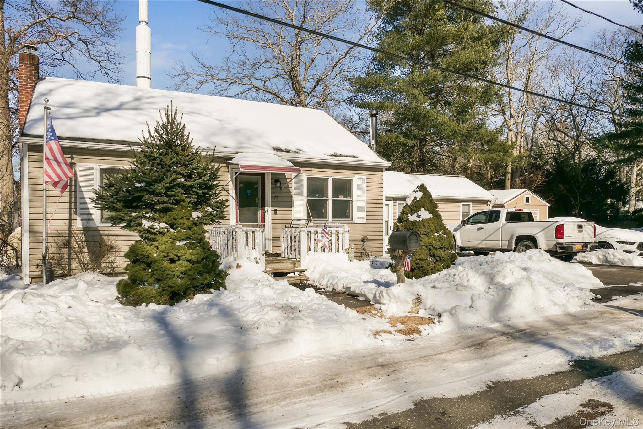 15 Private Road