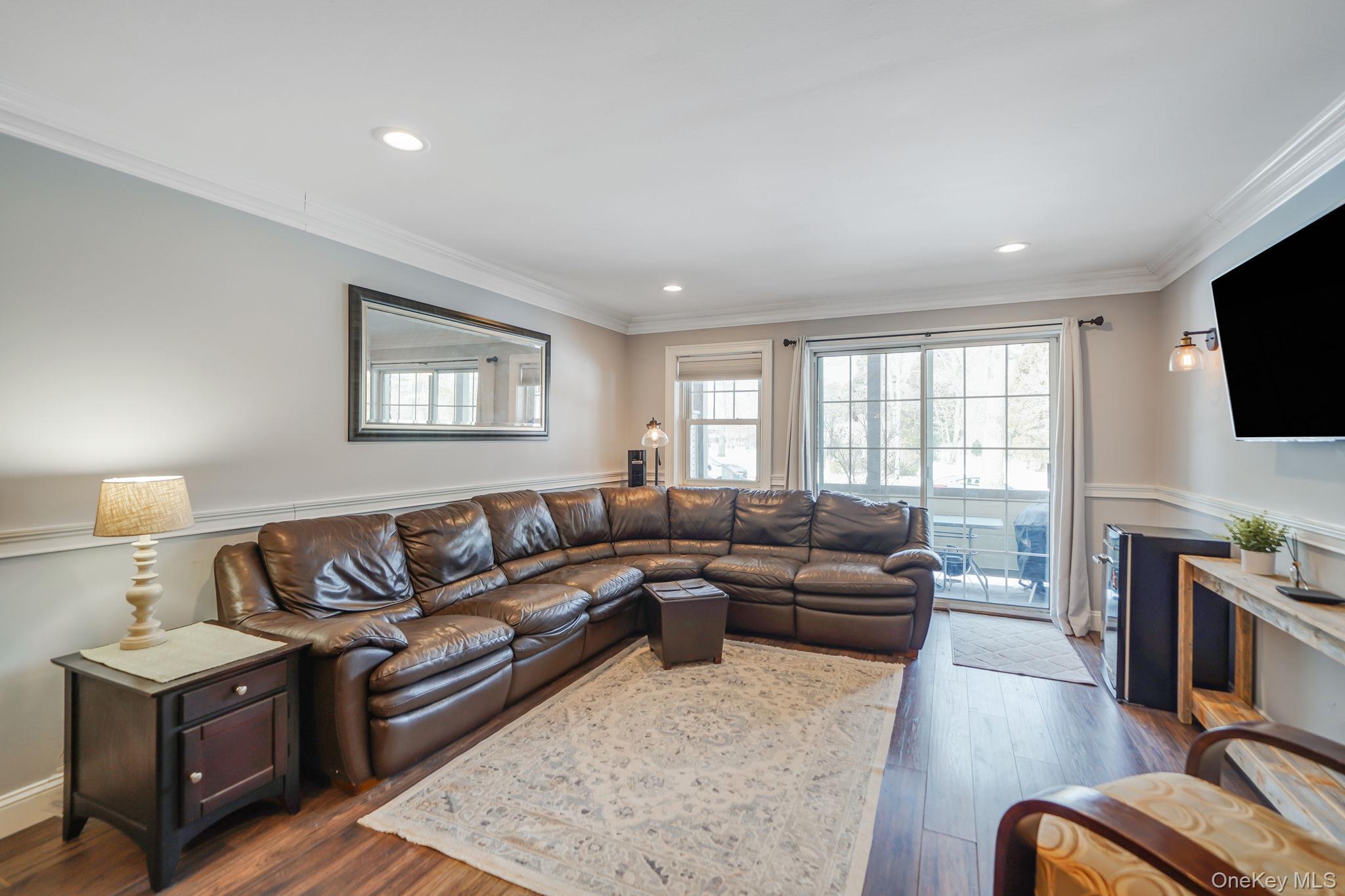 14 Glen Hollow Drive Unit: E2